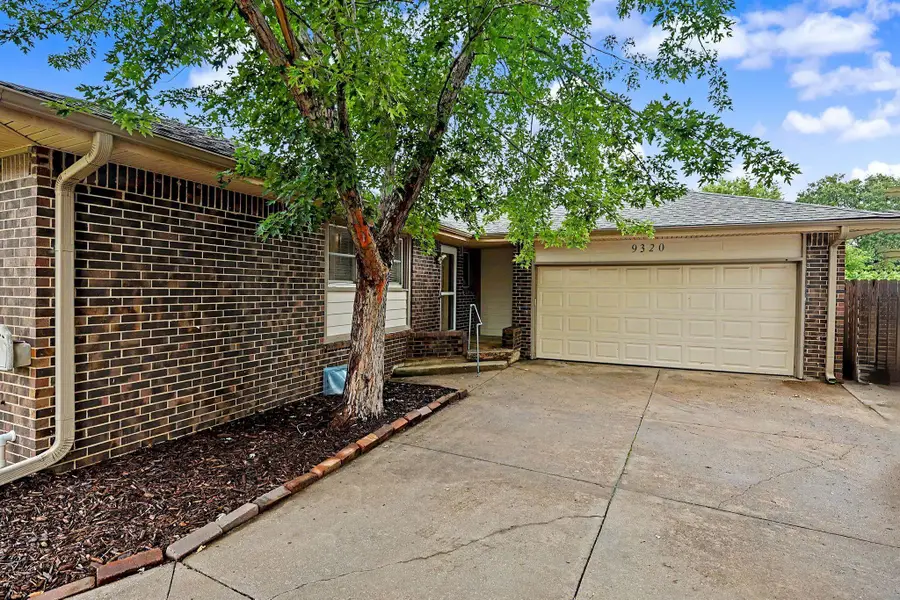 9320 E Barron Cir, Wichita, KS 67207 - #2