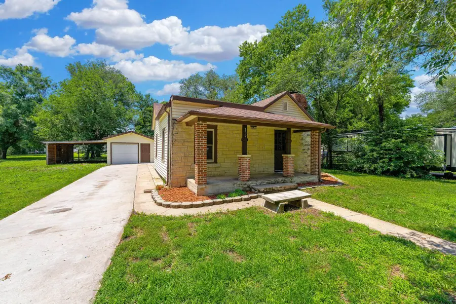 407 & 405 N Lincoln, Belle Plaine, KS 67013 - #3