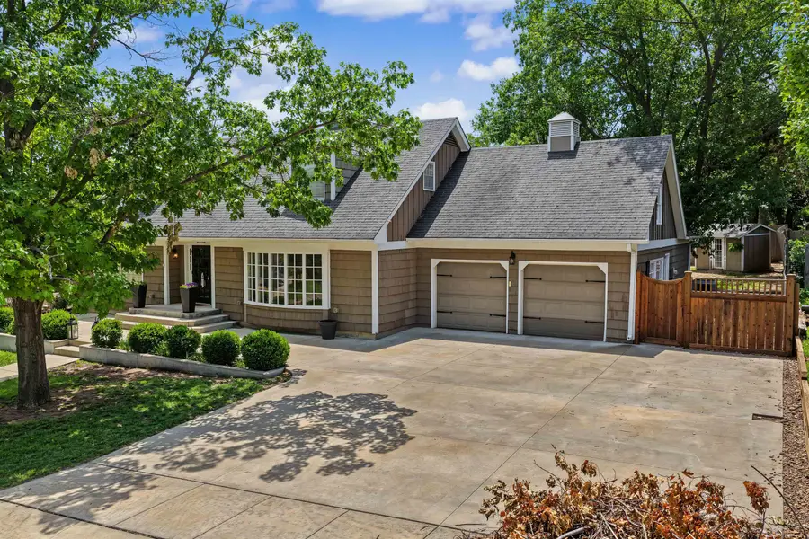 2226 Melrose Ln, Salina, KS 67401 - #3