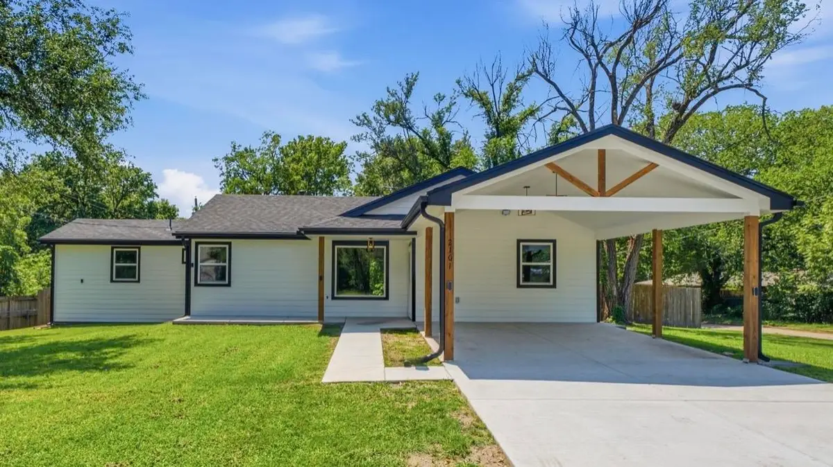 2101 S Bluff, Wichita, KS 67218 - #1
