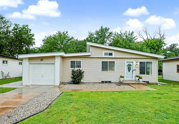 521 S Westview Drive, Derby, KS 67037