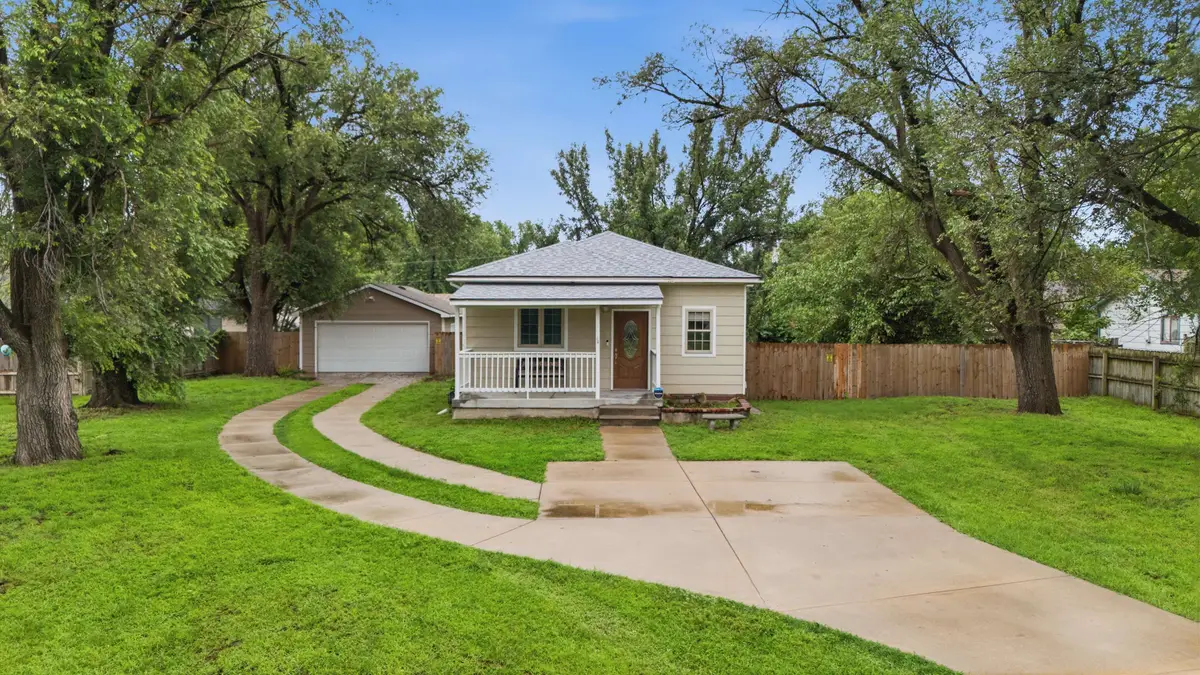 5331 W Robinson, Wichita, KS 67212 - #1