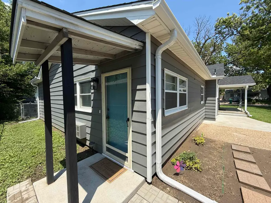 3904 W Murdock St, Wichita, KS 67203 - #2