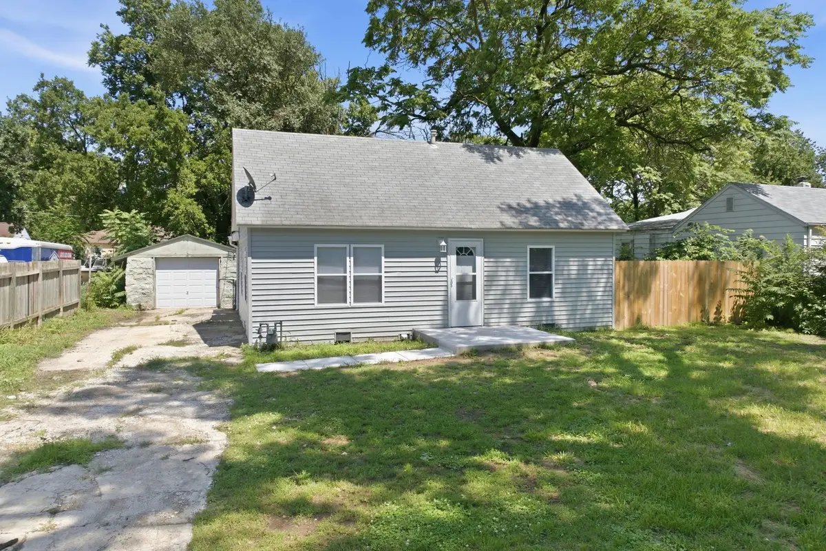 2416 S Pattie Ave, Wichita, KS 67216 - #1