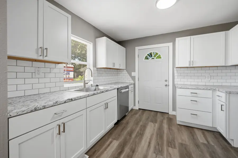 2416 S Pattie Ave, Wichita, KS 67216 - #3