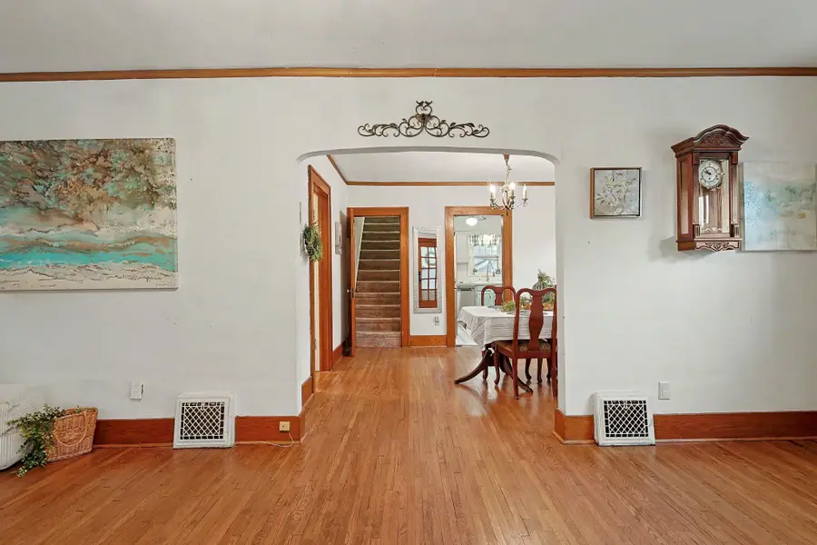 1044 N Perry Ave, Wichita, KS 67203 - #3