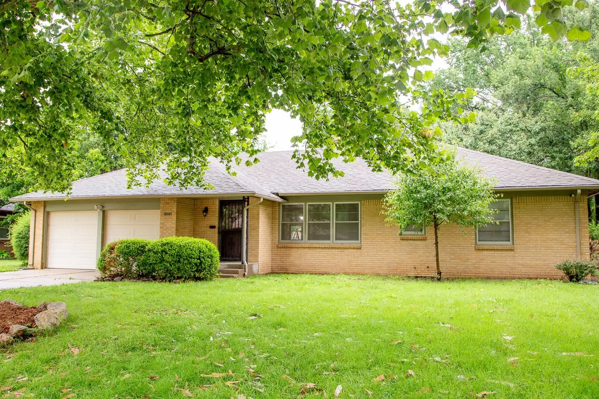 2046 N Payne Ave, Wichita, KS 67203 - #1