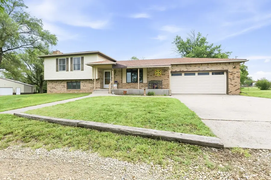 16786 NW 10th, Benton, KS 67017 - #2