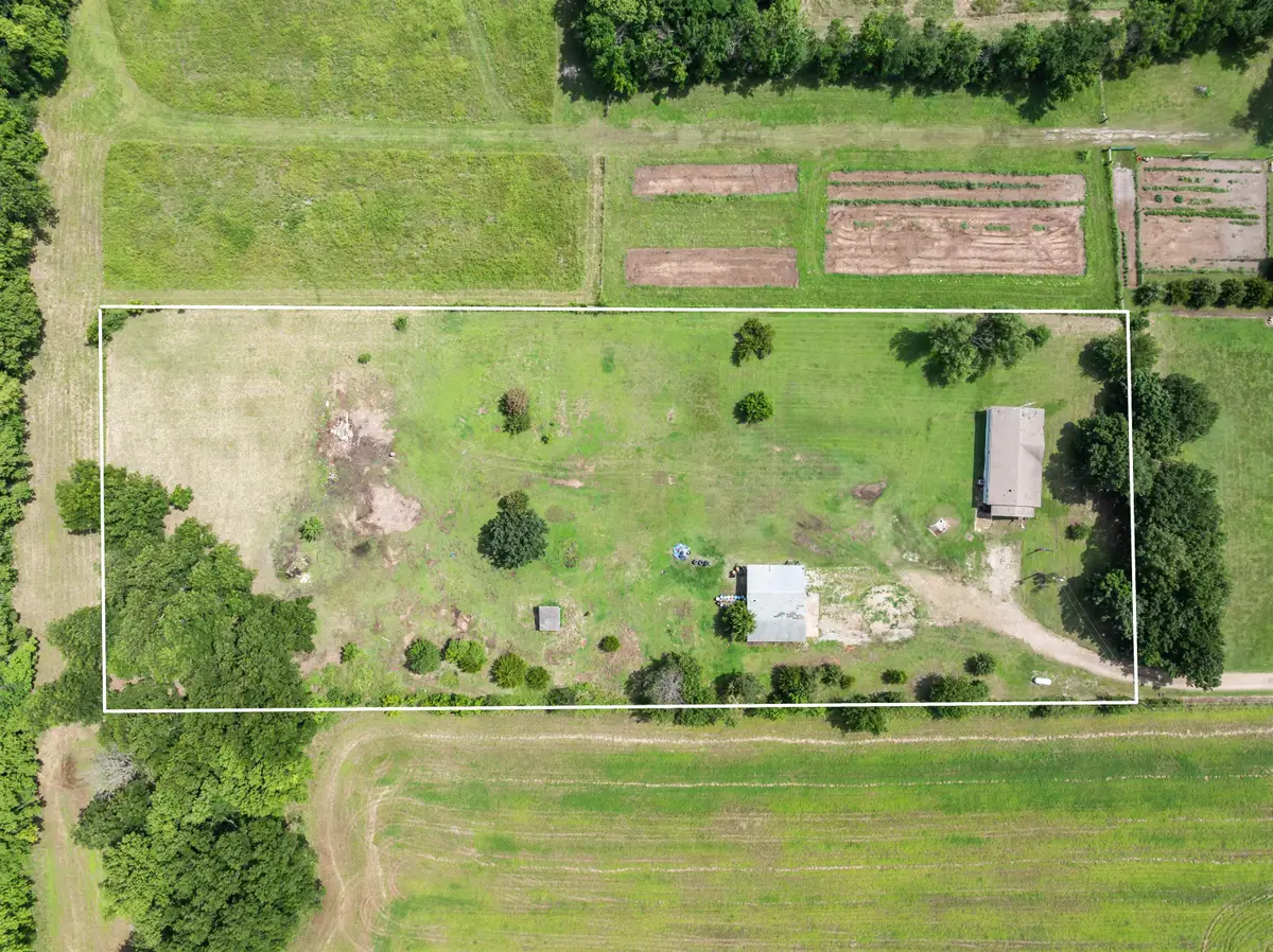 9099 268th Dr, Arkansas City, KS 67005 - #1