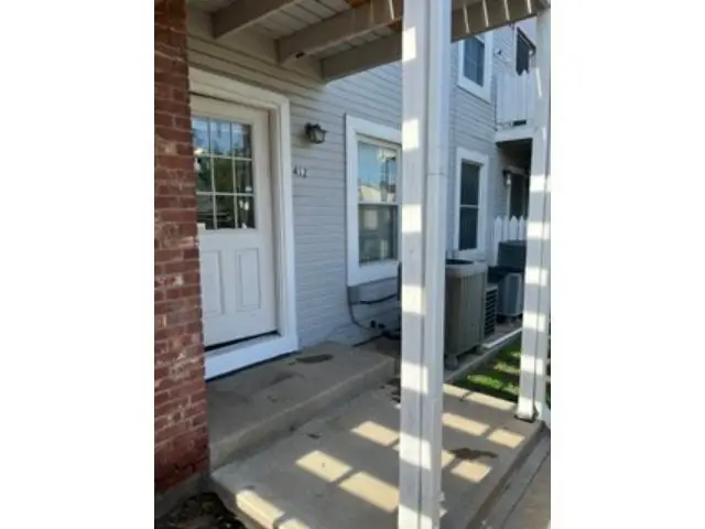 1717 S Cypress St. Apt 412, Wichita, KS 67207 - #1