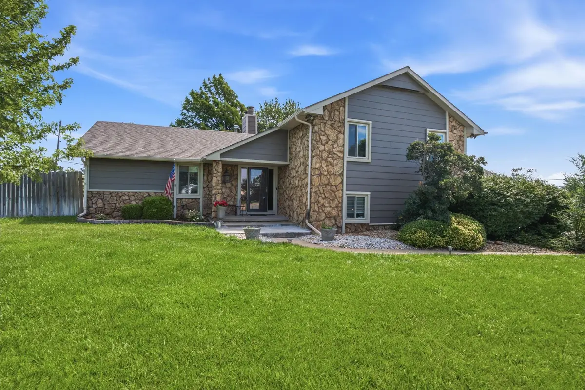 114 W Pine View Drive, Andover, KS 67002 - #1
