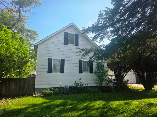 1500 E 9th St, Newton, KS 67114