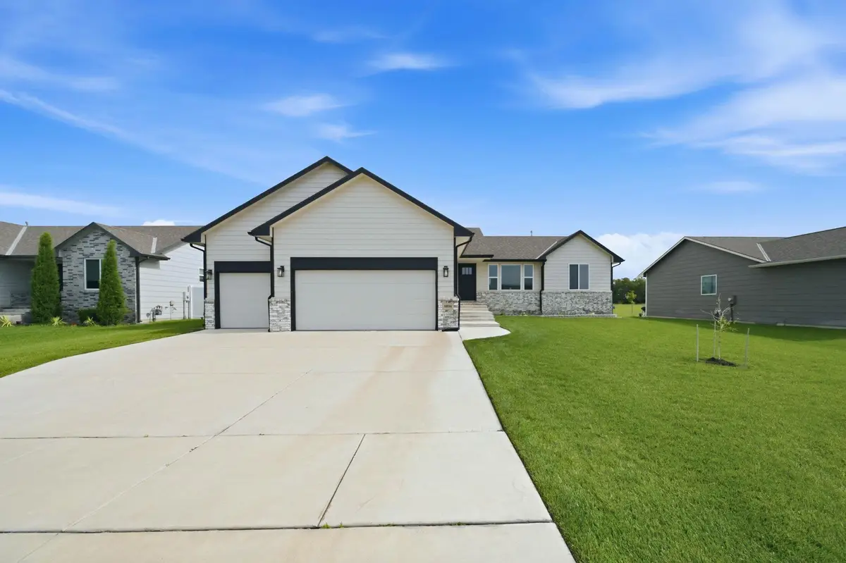 10514 W Wilkinson, Maize, KS 67101 - #1