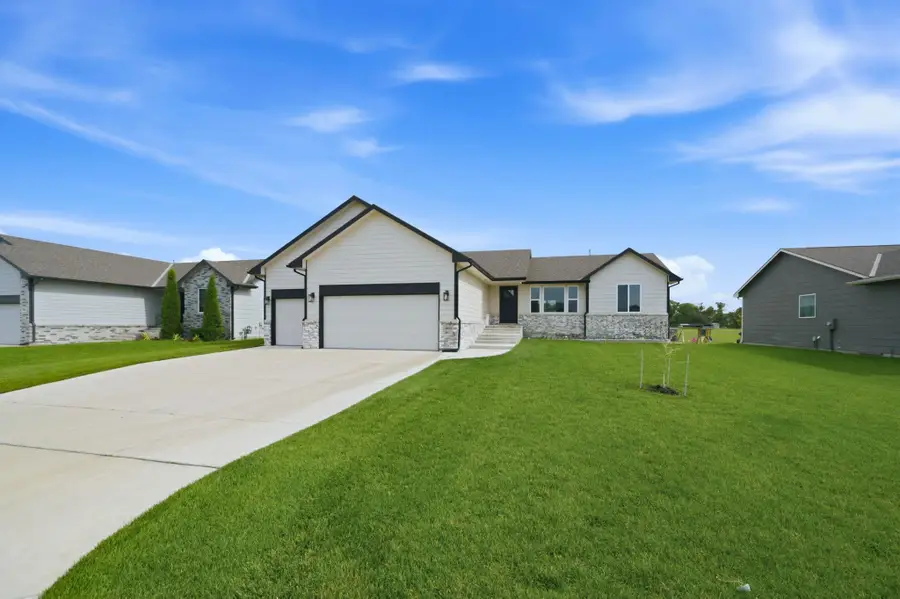 10514 W Wilkinson, Maize, KS 67101 - #3