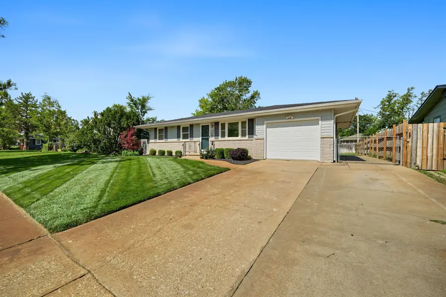 2508 Simmons, Salina, KS 67401 - #2