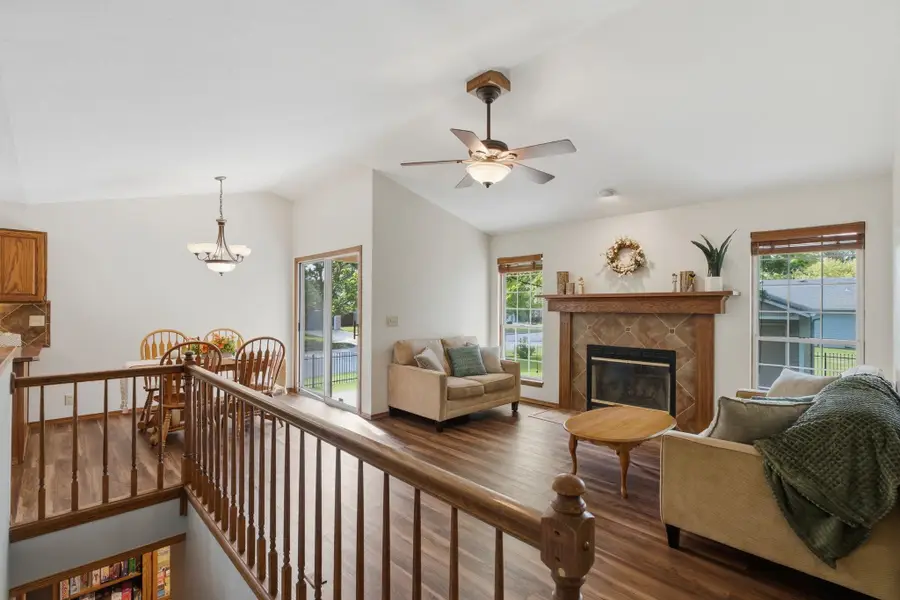 433 S Firefly Ct, Wichita, KS 67235 - #3