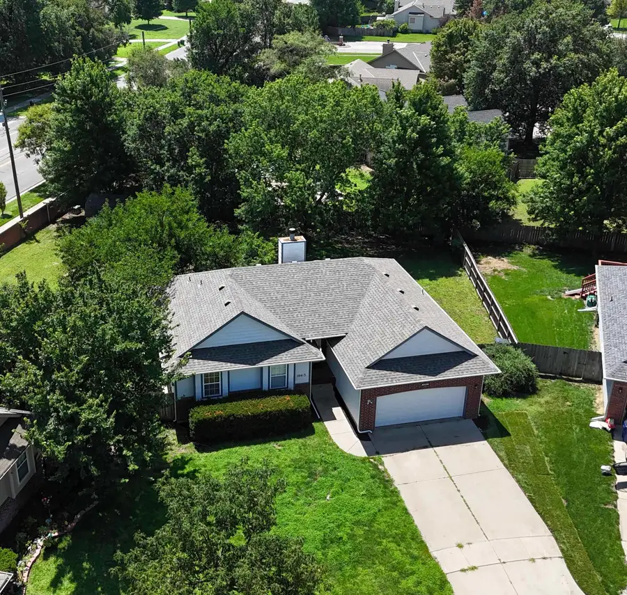 10413 W University Ct, Wichita, KS 67209 - #2