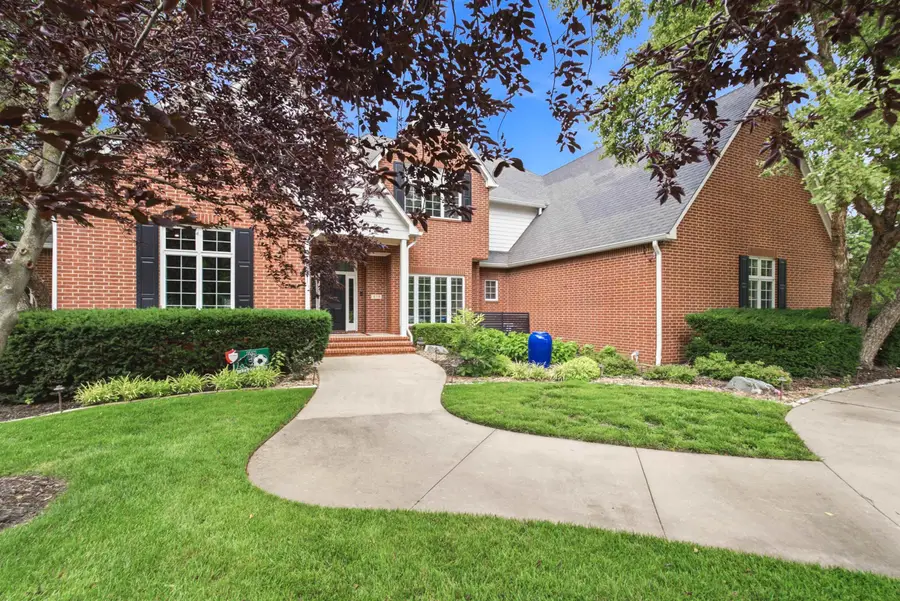 419 N Brook Forest Rd, Derby, KS 67037 - #3