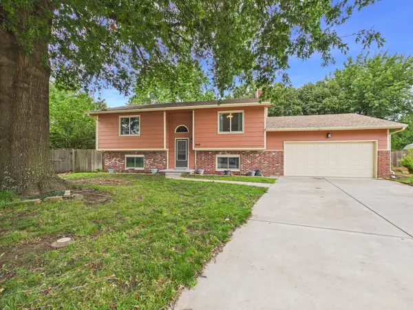 245 N Cherokee Ct, Kechi, KS 67067
