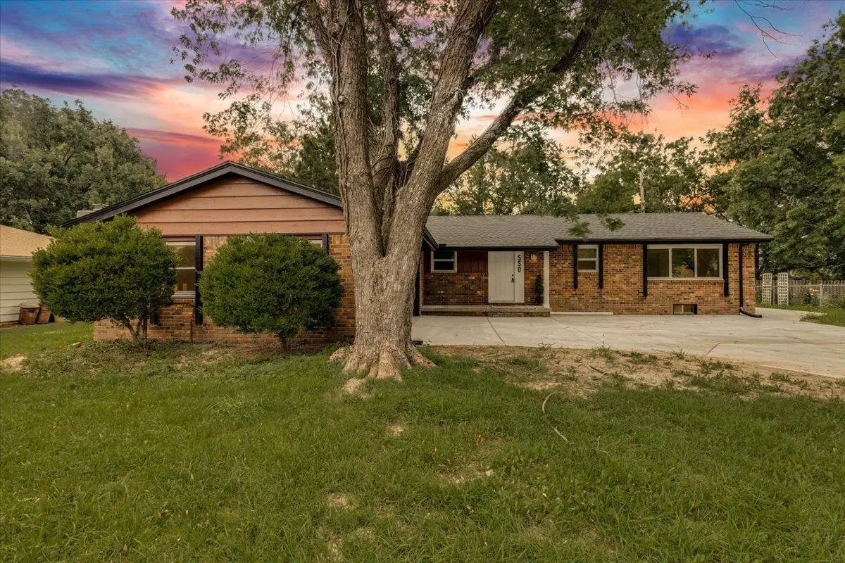 550 N Parallel Dr, Andover, KS 67002 - #1