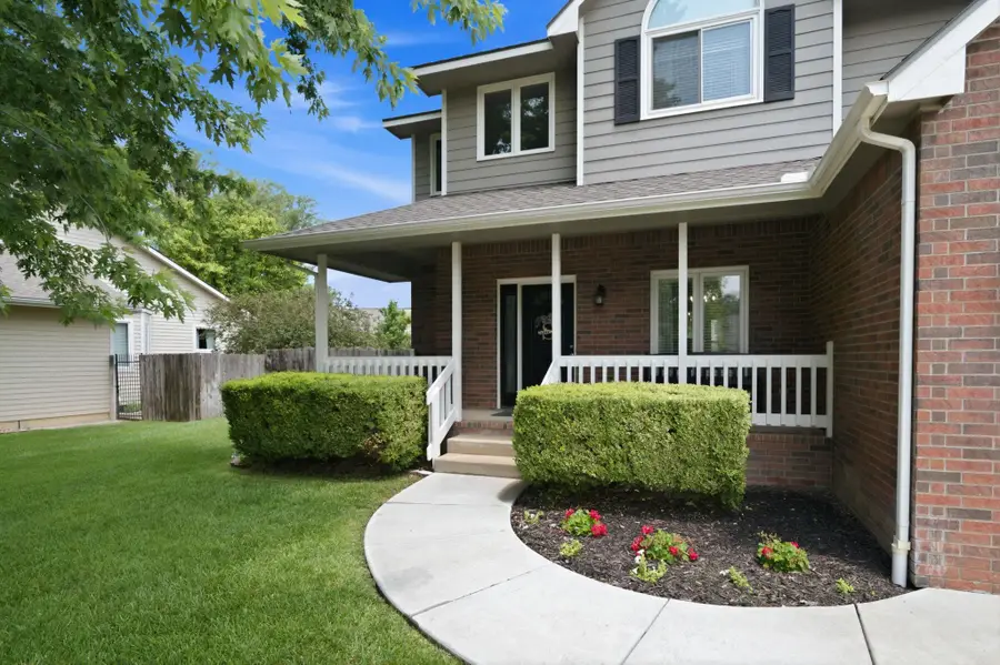 224 N Pinecrest Ct, Andover, KS 67002 - #3