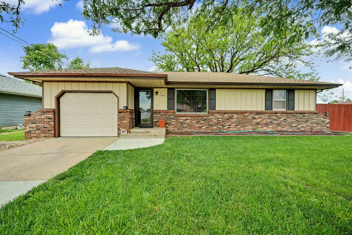 1100 Louise, Salina, KS 67401 - #1
