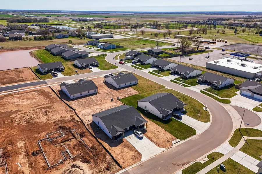 179 N Indian Lakes Dr, Clearwater, KS 67147 - #2