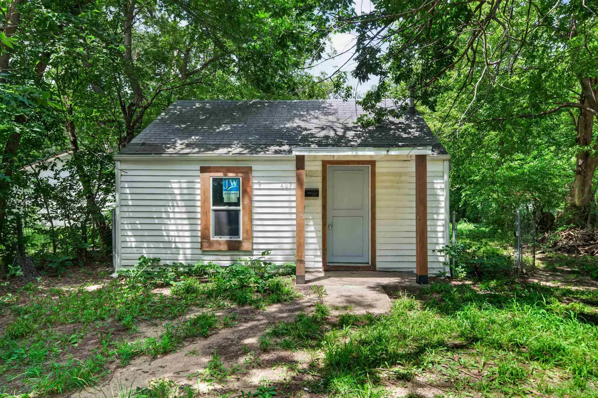 407 N Gordon, Wichita, KS 67203 - #1