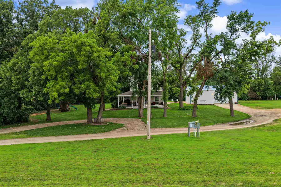 23 N 90th Rd, Culver, KS 67464 - #3