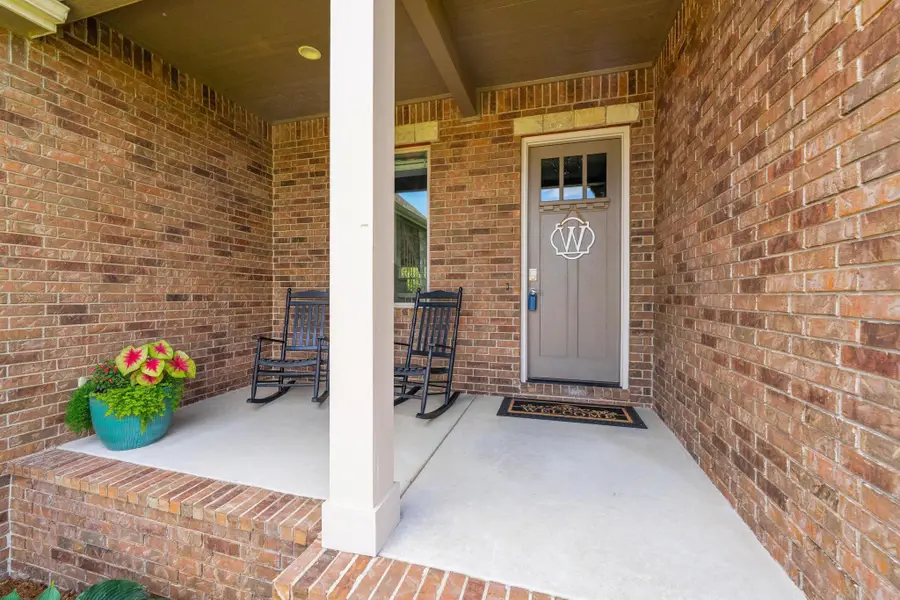 1619 N Lakeside Dr, Andover, KS 67002 - #3