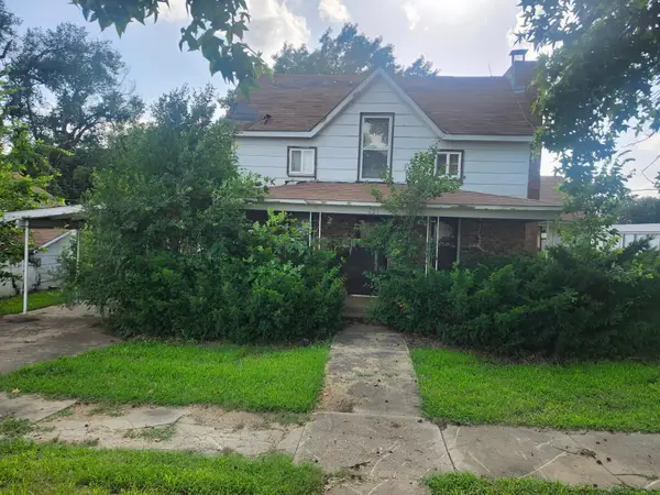 421 N Chestnut, Burden, KS 67019