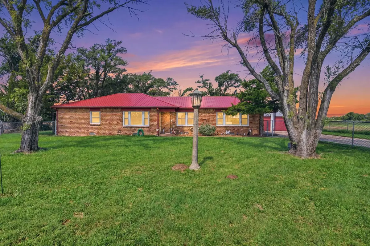5855 N Tyler Rd, Maize, KS 67101 - #1