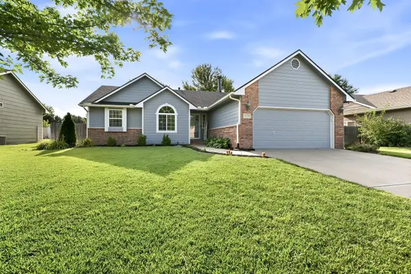 2530 N Rutgers St, Wichita, KS 67205