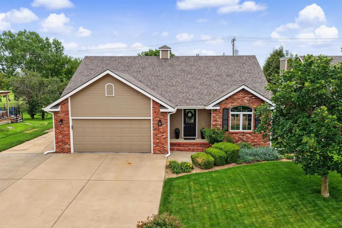 637 Seitz Dr., Salina, KS 67401 - #1