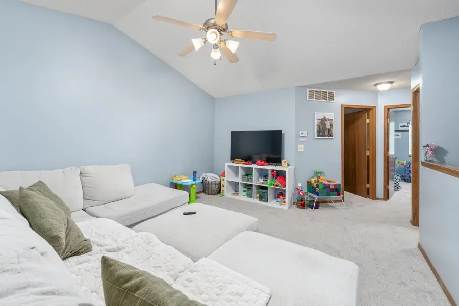 3811 N Pepper Ridge St, Wichita, KS 67205 - #3