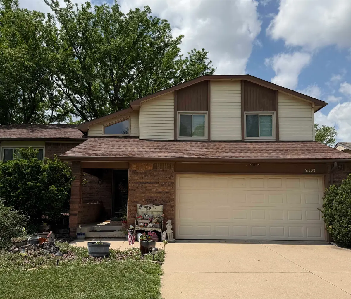 2107 N Murray Circle, Wichita, KS 67212 - #1