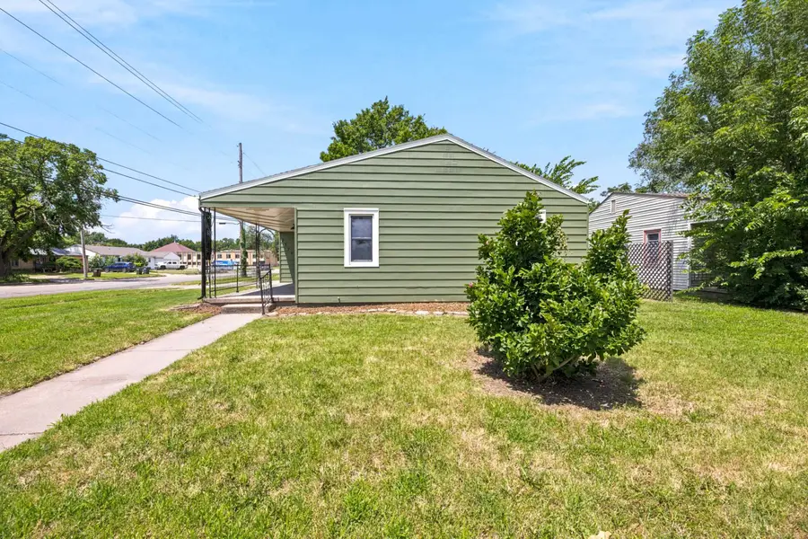 2379 S Volutsia Ave, Wichita, KS 67211 - #3