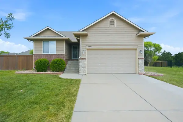 2406 N Woodridge Cr, Wichita, KS 67226