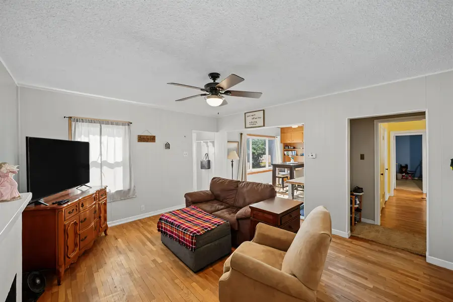 215 N Roosevelt St., Lindsborg, KS 67456 - #2