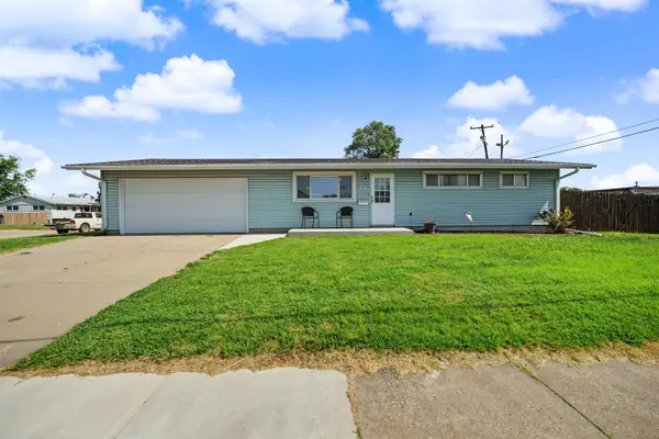 916 W Cloud St., Salina, KS 67401