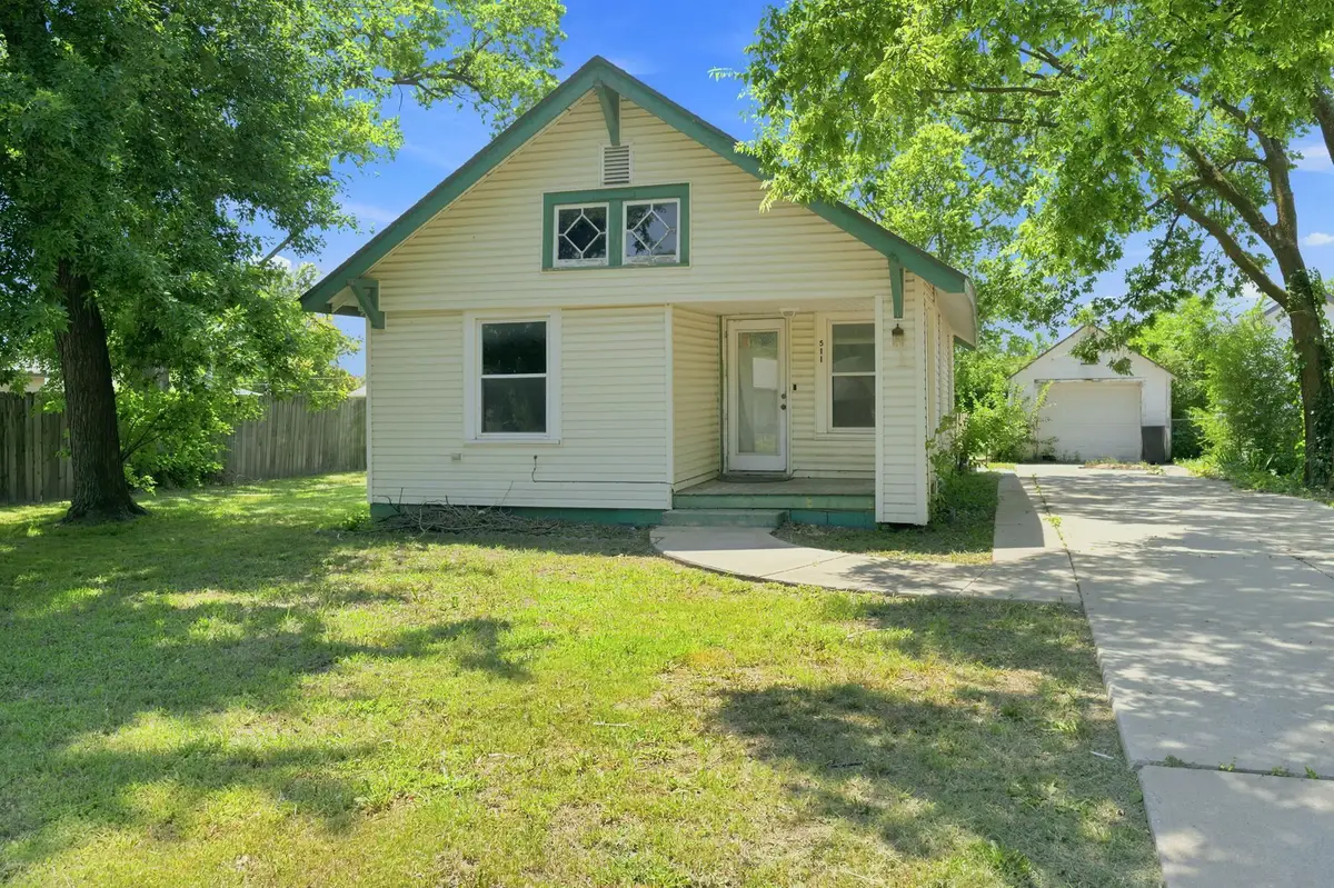 511 S Magnolia, Newton, KS 67114 - #1
