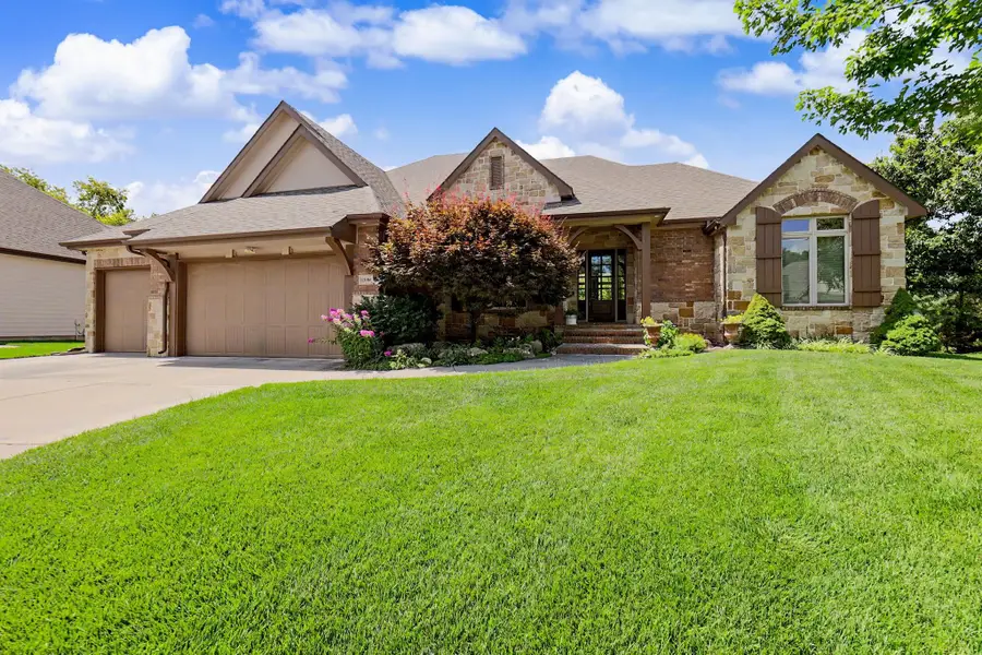 13104 E Mainsgate Cir, Wichita, KS 67228 - #2