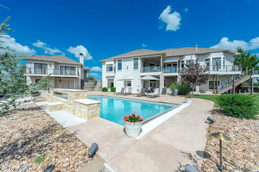 2901 W Crystal Beach St, Wichita, KS 67204 - #3
