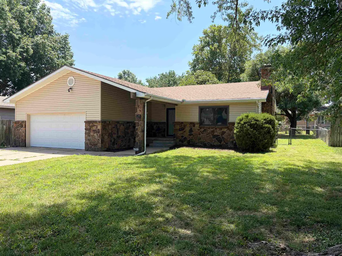 509 W 13th Ave, El Dorado, KS 67042 - #1