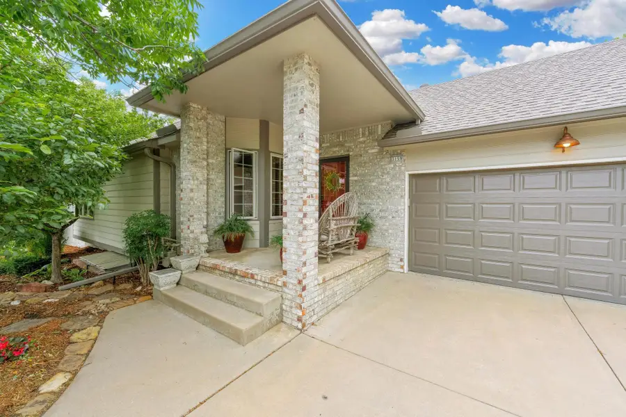 3159 W Keywest Ct, Wichita, KS 67204 - #2