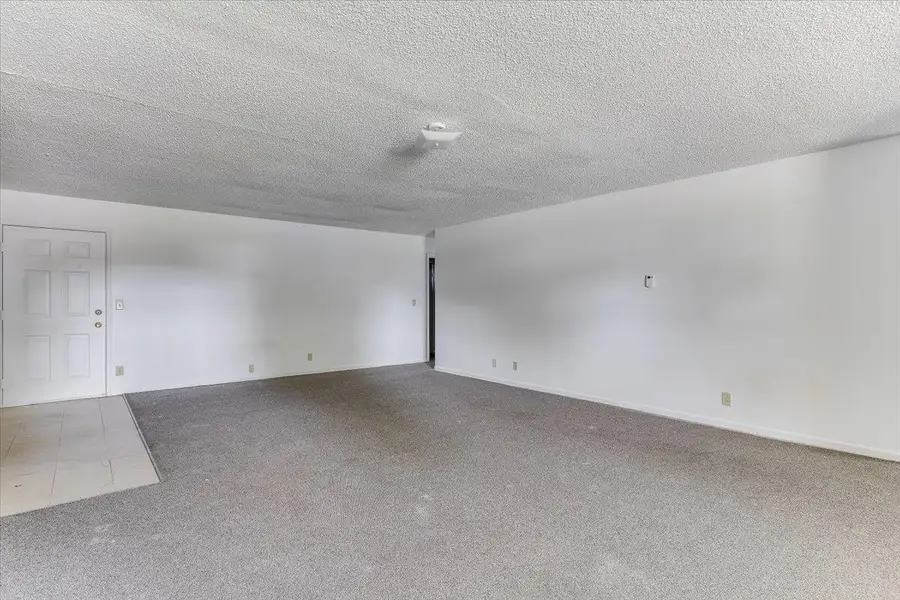 7028 W Frazier, Wichita, KS 67212 - #2