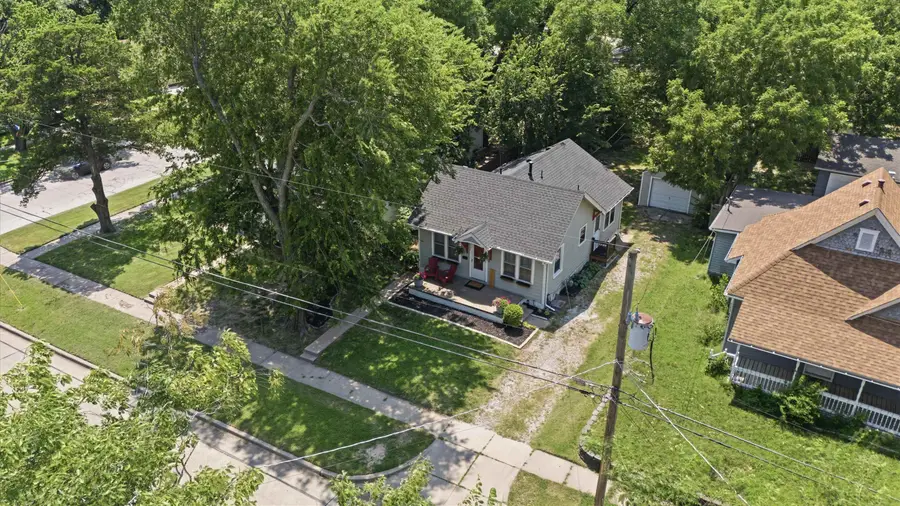 337 S Saint Paul Ave, Wichita, KS 67213 - #2