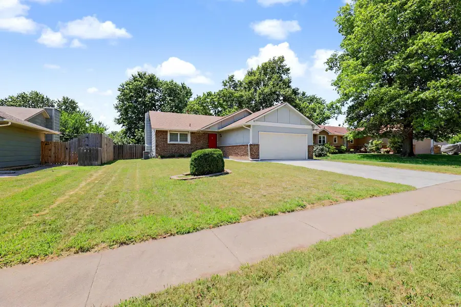 4125 N Danbury, Bel Aire, KS 67220 - #2