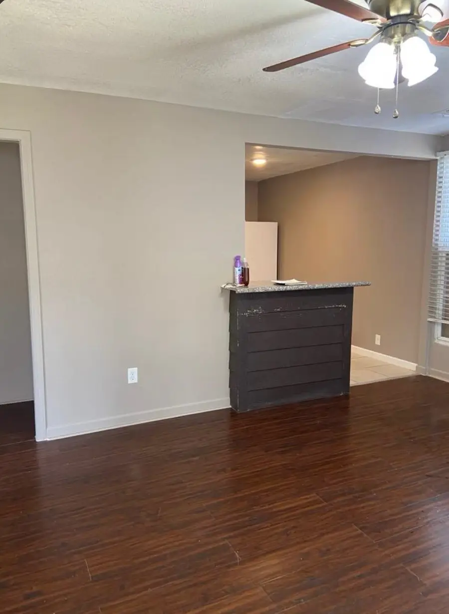 3933 E Ross Pky, Wichita, KS 67210 - #2