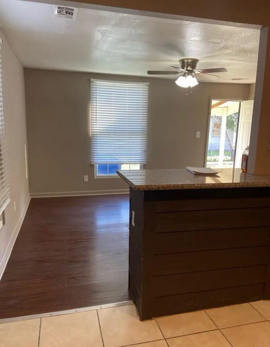 3933 E Ross Pky, Wichita, KS 67210 - #3